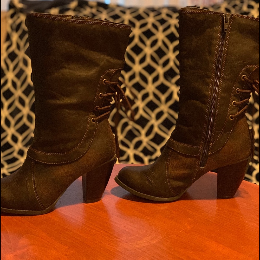 Women’s Mudd 6.5 heeled boots